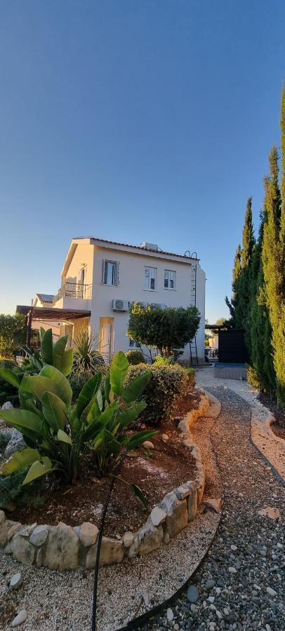 Fab Sea And Mountain View Villa, Walking Distance From The Sandy Beach Yialia Esterno foto